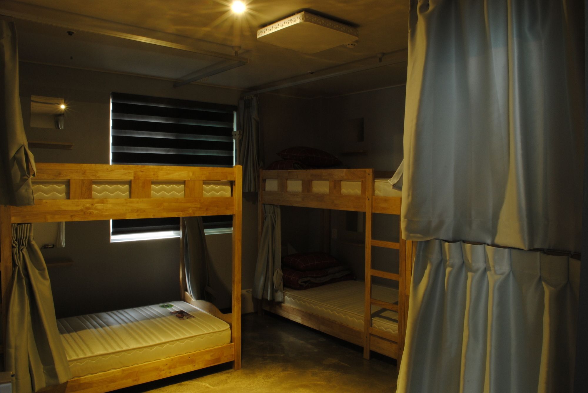 Moondong'S Hostel Ciudad Metropolitana de Ciudad Metropolitana de Busan Exterior foto